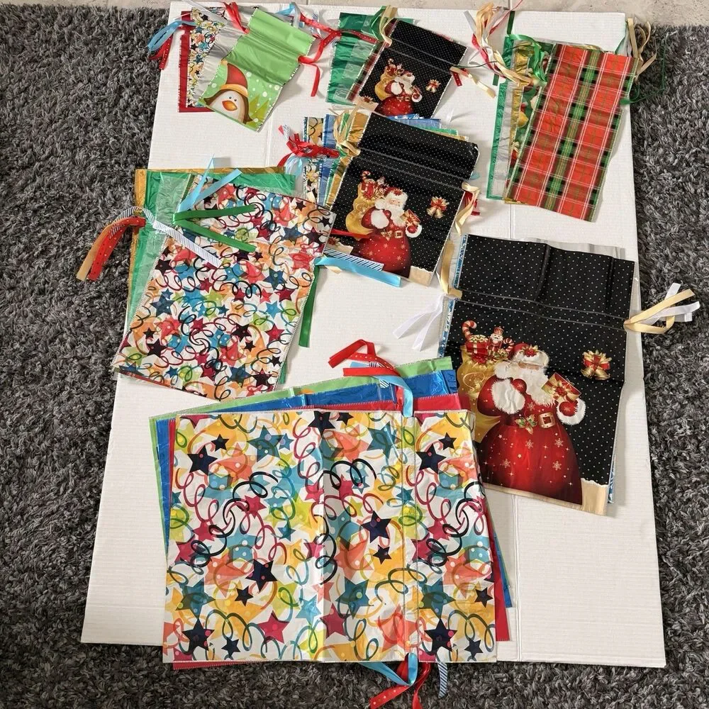 Christmas Gift Bags Lot 36 Pc Assorted Sizes Drawstring Ribbon No Tags Holiday
